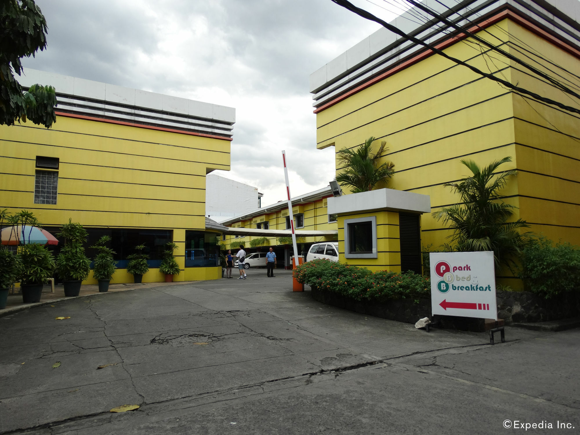 Hotel Sogo Pasay Wood Street Exterior foto
