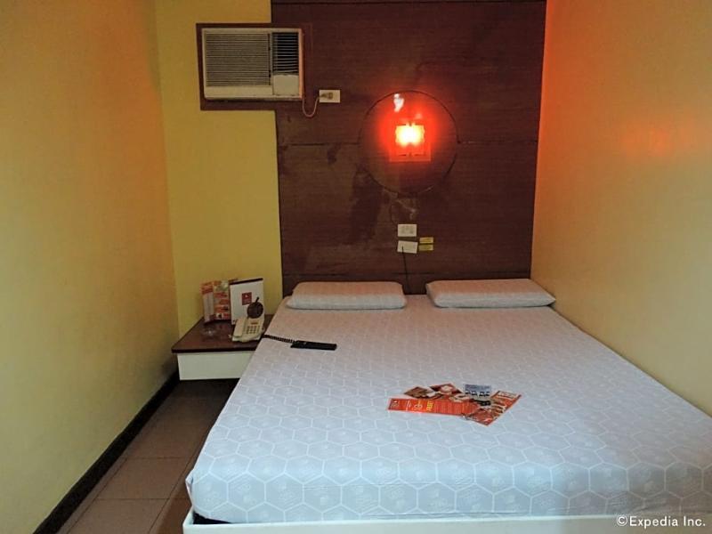 Hotel Sogo Pasay Wood Street Exterior foto